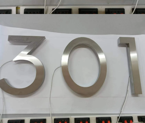 25cm Metal LED House Numbers